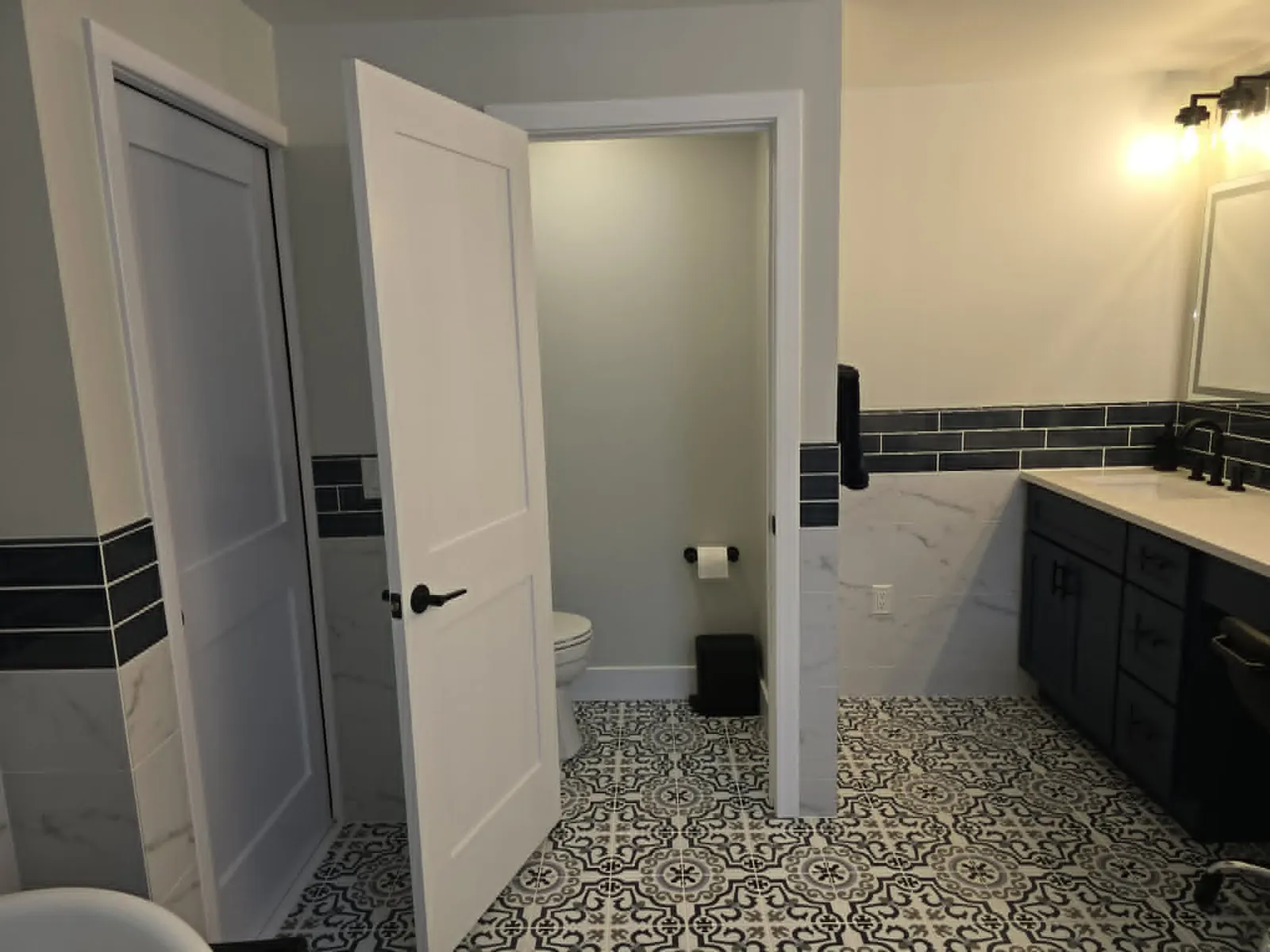 Finished: the new toilet room